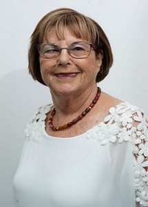 נעמי צעירי
