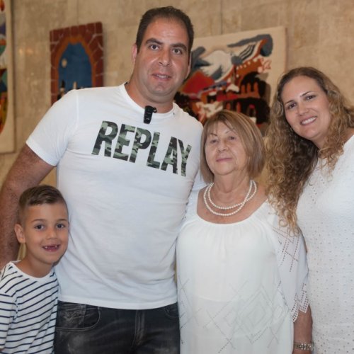 יקיר הקריה - תשע