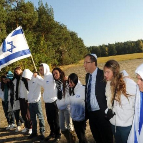 מסע לפולין
