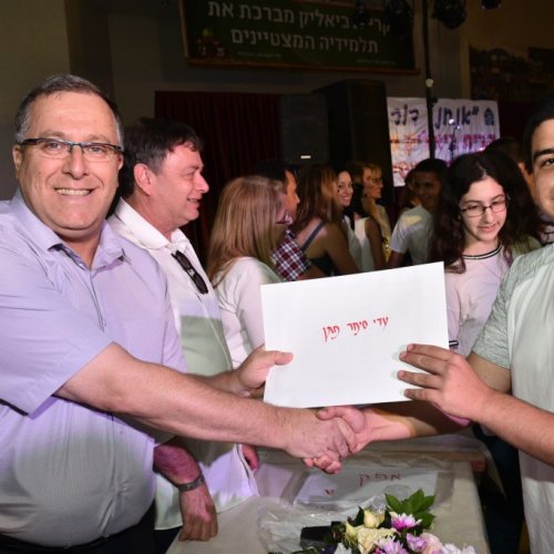 ‏מצטייני ראש העיר 2017  - חטיבות הביניים
