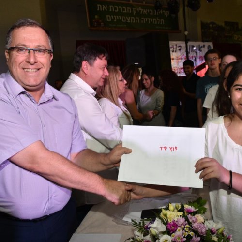 ‏מצטייני ראש העיר 2017  - חטיבות הביניים