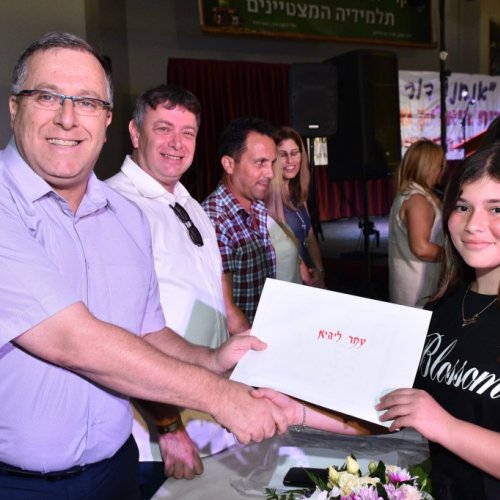 ‏מצטייני ראש העיר 2017  - חטיבות הביניים