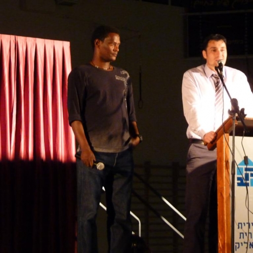 להקת פרחי ביאליק עם חגית יאסו - 20 שנה למבצע שלמה - העלייה מאתיופיה