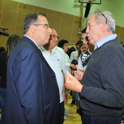 טקס יום הזיכרון לשואה ולגבורה תשע