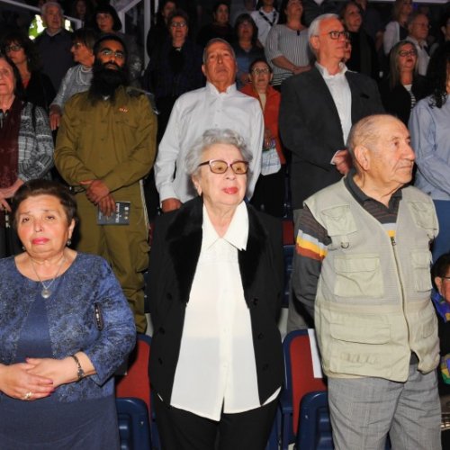 טקס יום הזיכרון לשואה ולגבורה תשע