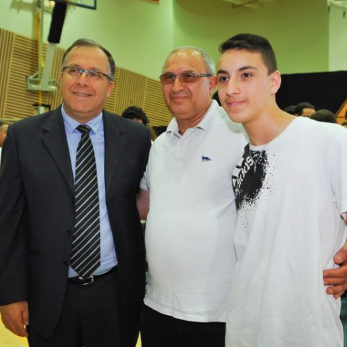 טקס יום הזיכרון לשואה ולגבורה תשע