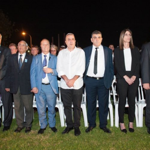 טקס יום הזיכרון לחללי מערכות ישראל תשע