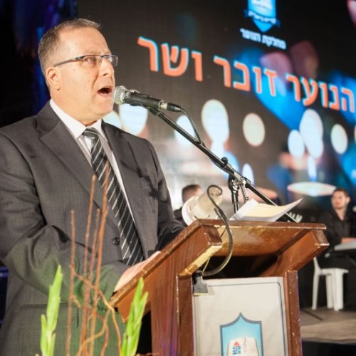 טקס יום הזיכרון לחללי מערכות ישראל תשע