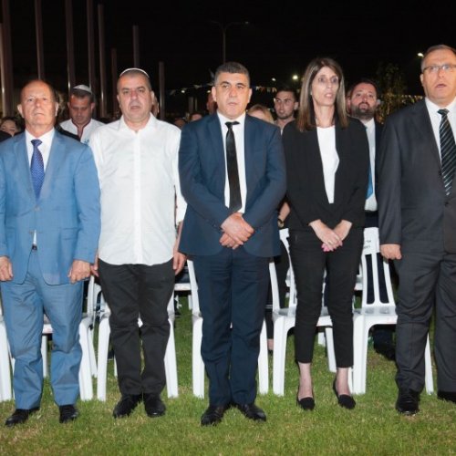 טקס יום הזיכרון לחללי מערכות ישראל תשע