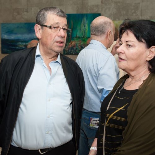 יקיר הקריה - תשע