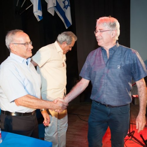 יקיר הקריה - תשע