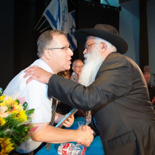 יקיר הקריה - תשע