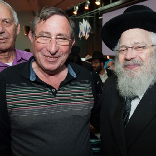 יקיר הקריה - תשע