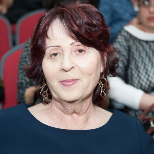 יקיר הקריה - תשע