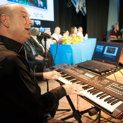 יקיר הקריה - תשע