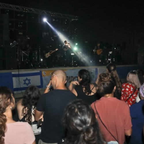עברי לידר בהופעה