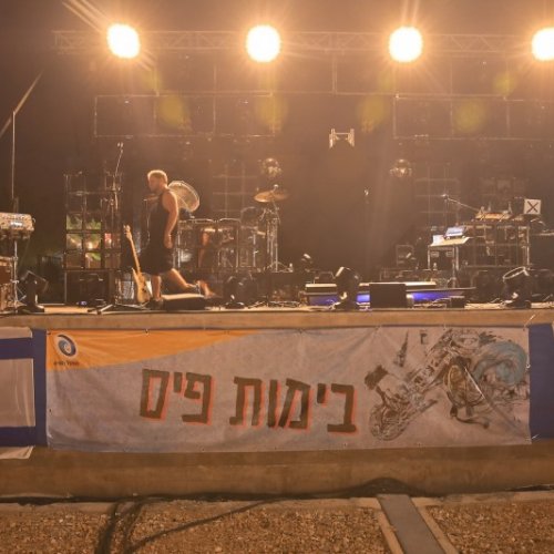 עברי לידר בהופעה