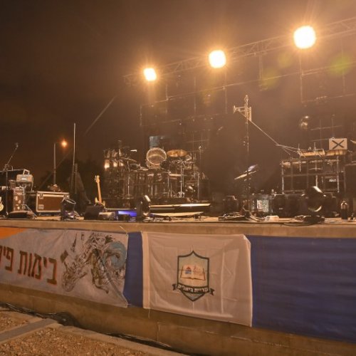 עברי לידר בהופעה