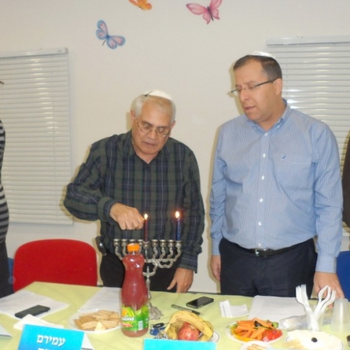 ישיבת מועצת עיר חנוכה תשע''ב