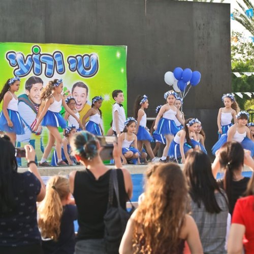 ילדי הגנים חוגגים עצמאות 71 למדינת ישראל