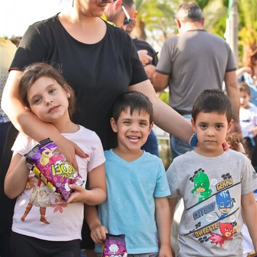 ילדי הגנים חוגגים עצמאות 71 למדינת ישראל