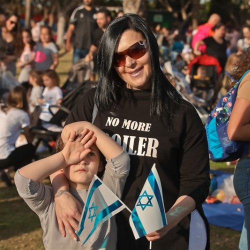 ילדי הגנים חוגגים עצמאות 71 למדינת ישראל
