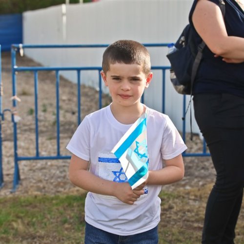 ילדי הגנים חוגגים עצמאות 71 למדינת ישראל