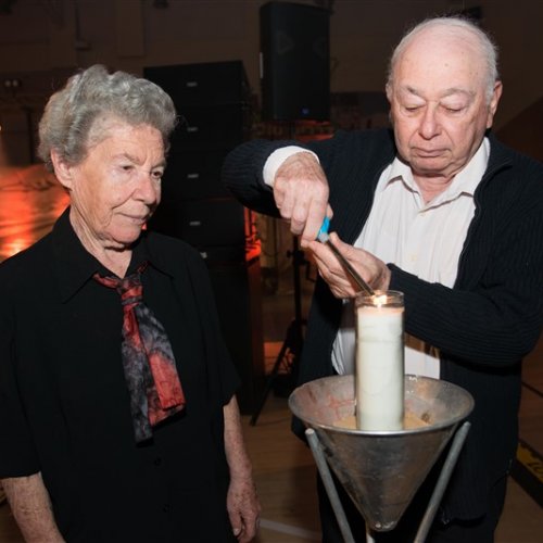 טקס יום הזיכרון לשואה ולגבורה תשע