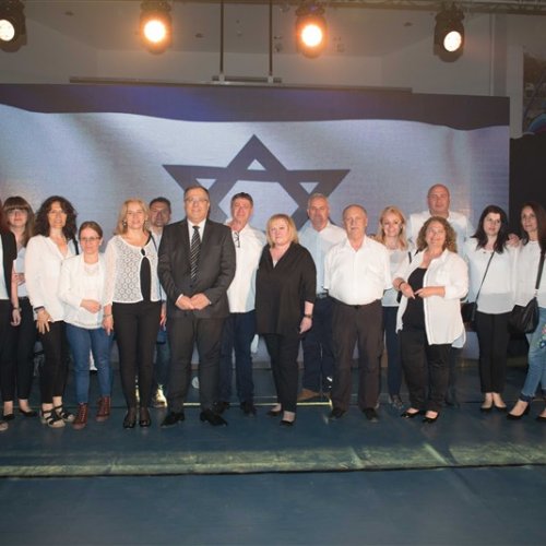 טקס יום הזיכרון לשואה ולגבורה תשע