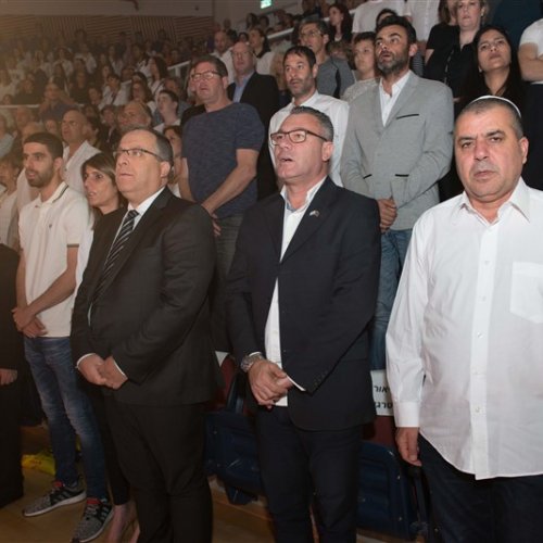 טקס יום הזיכרון לשואה ולגבורה תשע