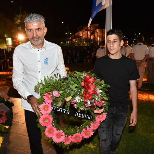 טקס יום הזיכרון לחללי מערכות ישראל תשע