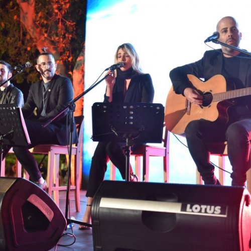 הנוער זוכר ושר - עילי בוטנר וילדי החוץ 