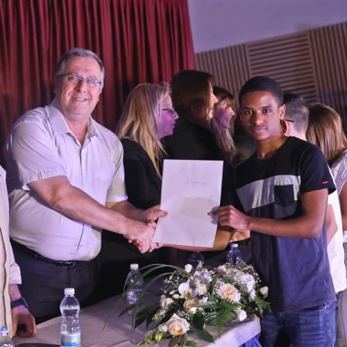 ‏מצטייני ראש העיר 2019 - חטיבות הביניים
