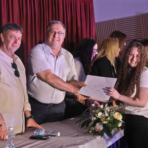 ‏מצטייני ראש העיר 2019 - חטיבות הביניים