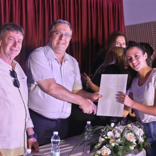 ‏מצטייני ראש העיר 2019 - חטיבות הביניים