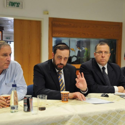 ביקור השר אטיאס - שר הבינוי והשיכון בקרית ביאליק