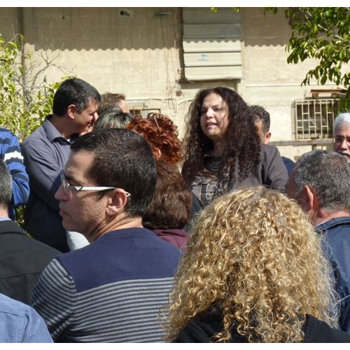נטיעות באזור התעשייה בקרית ביאליק
