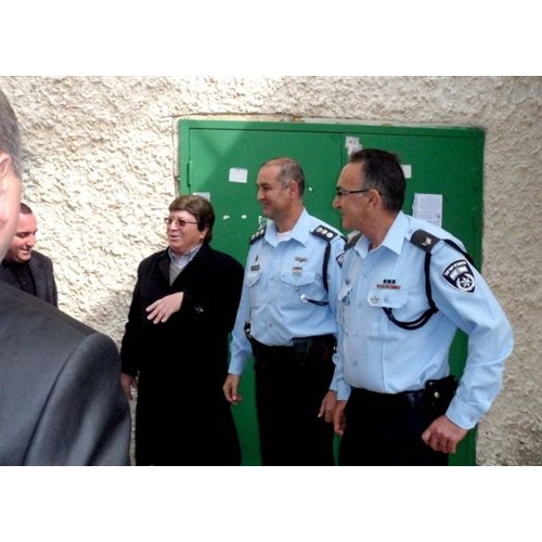 תמונות משלחת מהעיר זסטפוני בגיאורגיה בביקור בנקודת המשטרה בקרית ביאליק