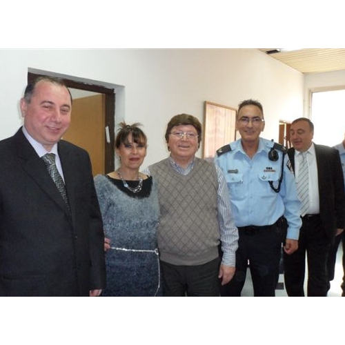 תמונות משלחת מהעיר זסטפוני בגיאורגיה בביקור בנקודת המשטרה בקרית ביאליק
