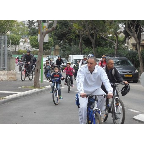 הפנינג אור ירוק קרית ביאליק