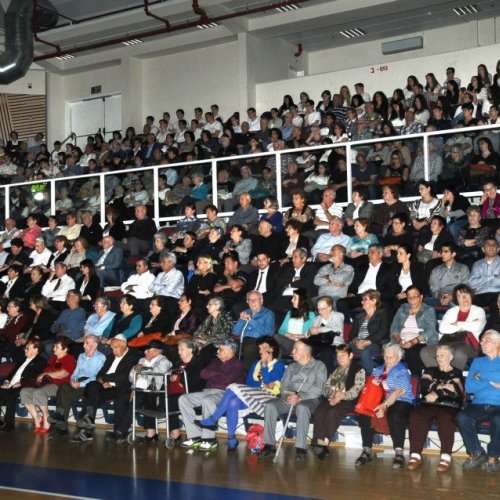 טקס יום הזיכרון לשואה ולגבורה תשע