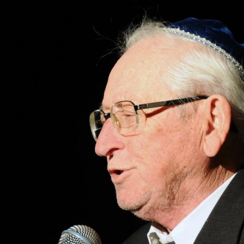 טקס יום הזיכרון לשואה ולגבורה תשע