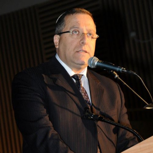 טקס יום הזיכרון לשואה ולגבורה תשע