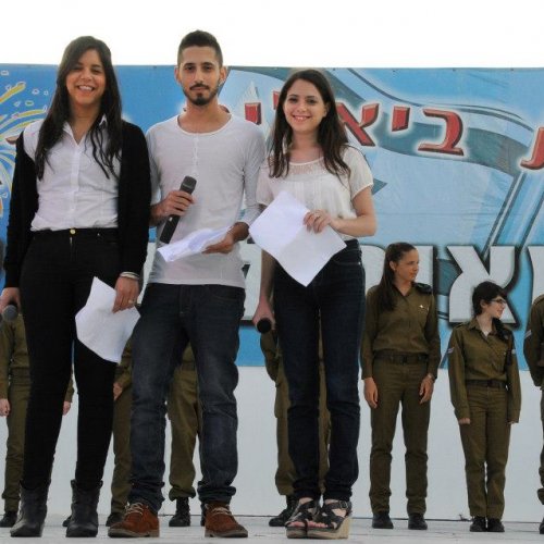 ילדי הגנים חוגגים עצמאות 65 למדינת ישראל