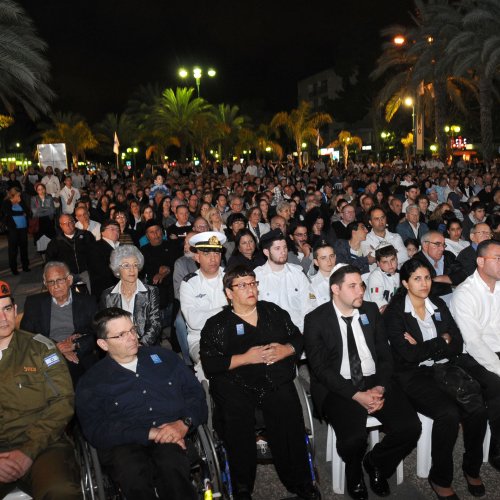 טקס יום הזכרון לחללי מערכות ישראל בני הקריה תשע