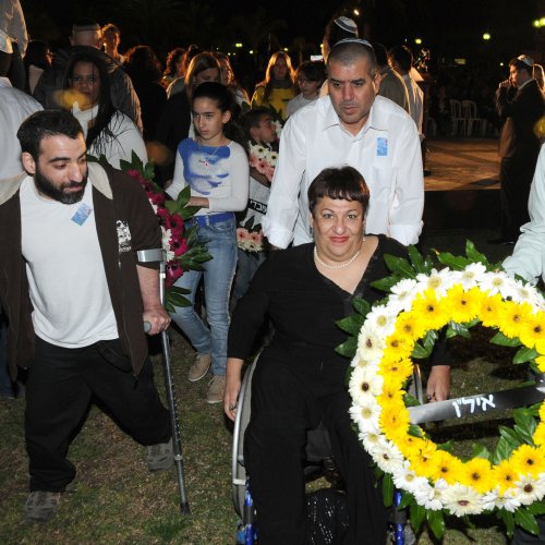 טקס יום הזכרון לחללי מערכות ישראל בני הקריה תשע