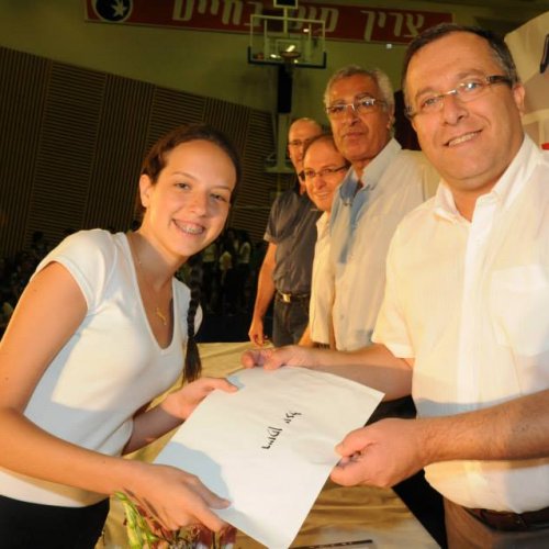 טקס מצטייני ראש העיר - חטיבות הביניים וחטיבה עליונה - תשע