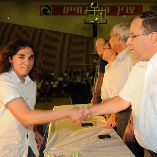 טקס מצטייני ראש העיר - חטיבות הביניים וחטיבה עליונה - תשע