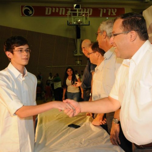 טקס מצטייני ראש העיר - חטיבות הביניים וחטיבה עליונה - תשע