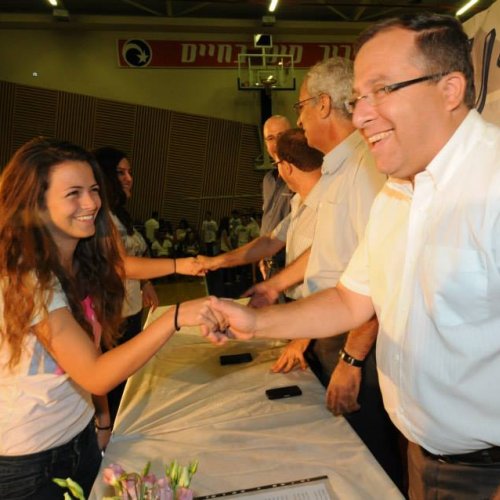 טקס מצטייני ראש העיר - חטיבות הביניים וחטיבה עליונה - תשע